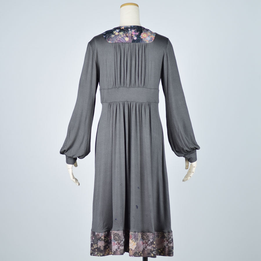 Pintack collar dress with TKR cherry blossom prints