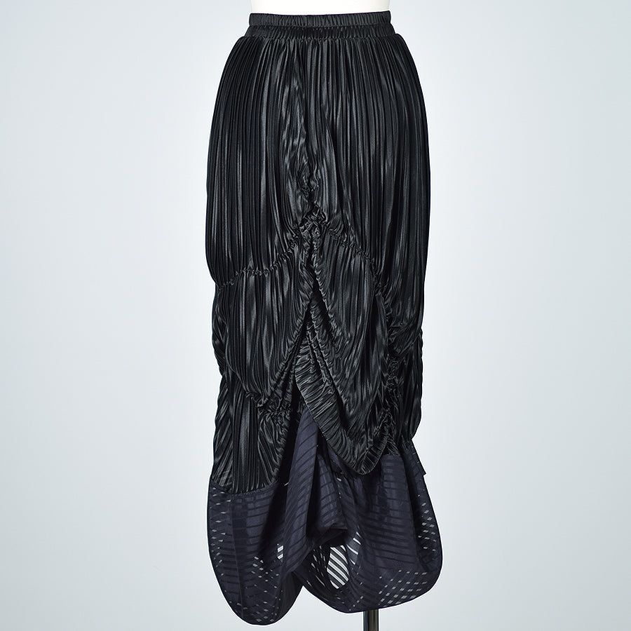 TKR Mysterious Pleated Skirt