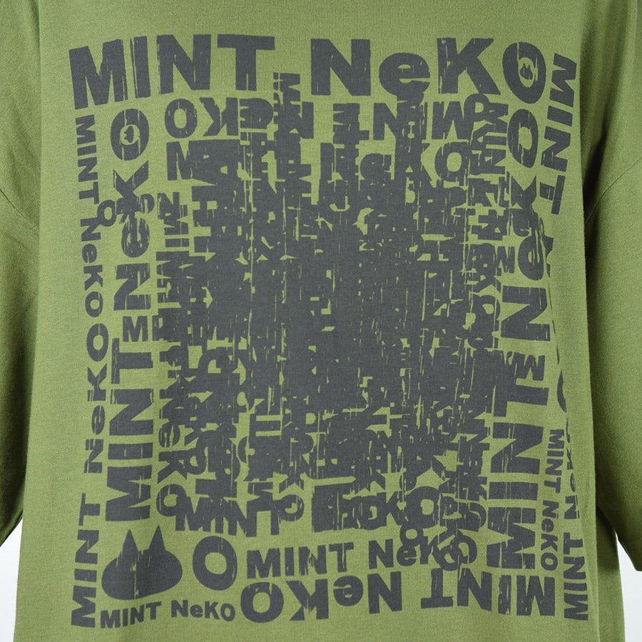 MINT NeKO タイポグラフィカットソー