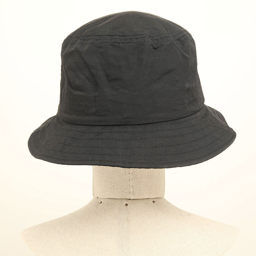 Mint Neko's embroidery bucket hat