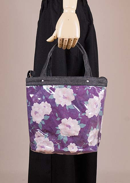 A small bag purple that covers the Japanese pattern of GOUK peony with vinyl